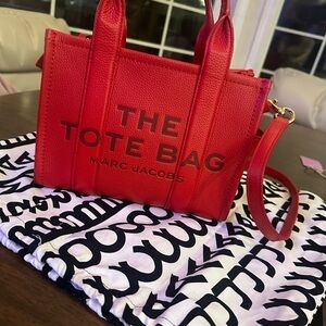 Marc Jacobs Red Pebbled Leather The Tote Bag